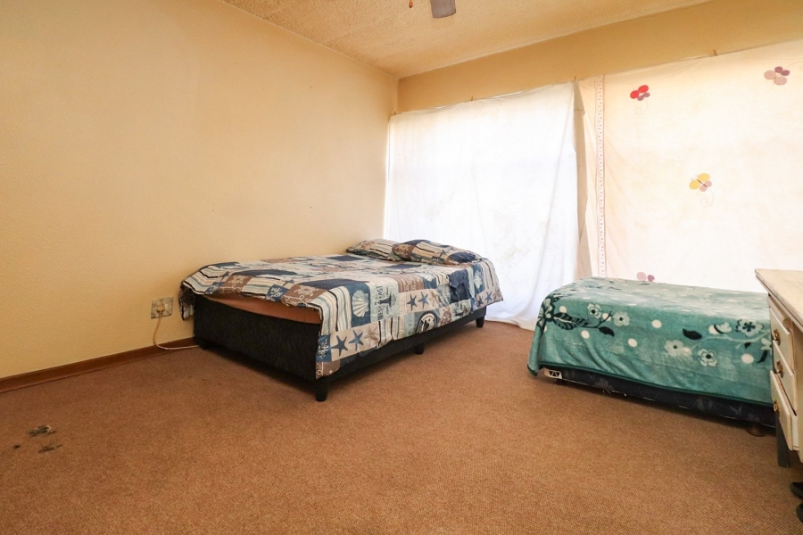 2 Bedroom Property for Sale in Declercqville North West